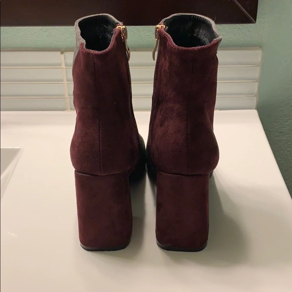 DSW maroon vegan suede color block heeled boots size 7